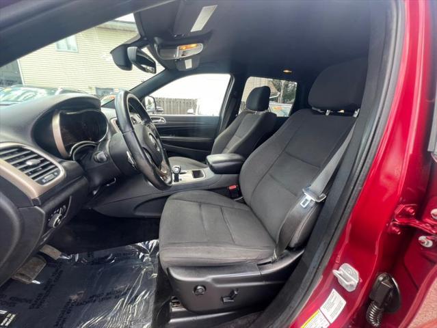 used 2014 Jeep Grand Cherokee car, priced at $8,988
