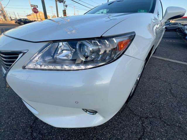 used 2013 Lexus ES 350 car, priced at $9,588
