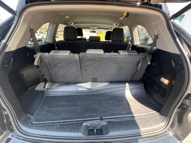 used 2015 Toyota Highlander car, priced at $10,988