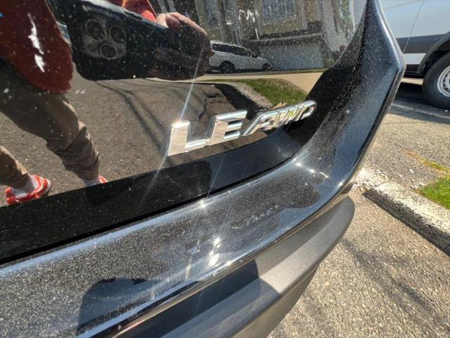 used 2015 Toyota Highlander car, priced at $10,988