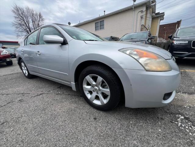 used 2007 Nissan Altima car, priced at $4,988