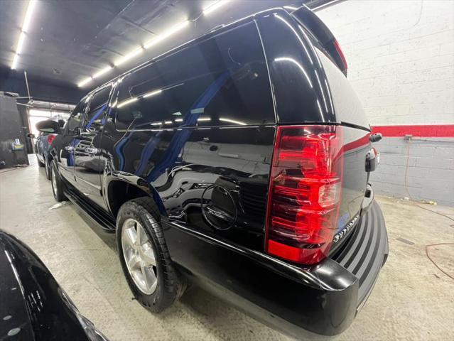 used 2014 Chevrolet Suburban car, priced at $11,988