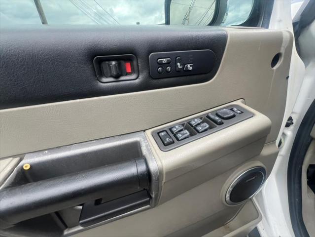 used 2003 Hummer H2 car, priced at $16,988