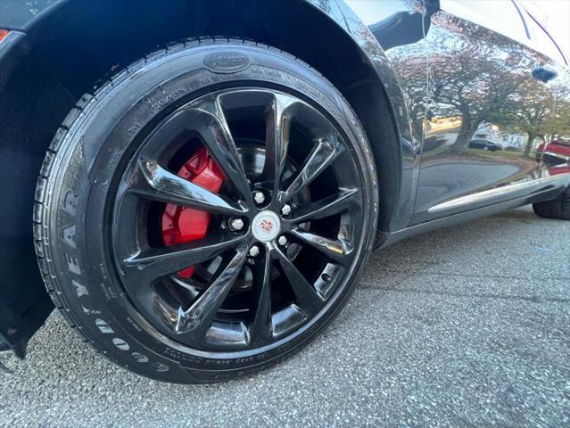 used 2013 Cadillac XTS car, priced at $9,988