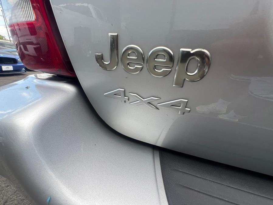 used 2004 Jeep Grand Cherokee car, priced at $2,988