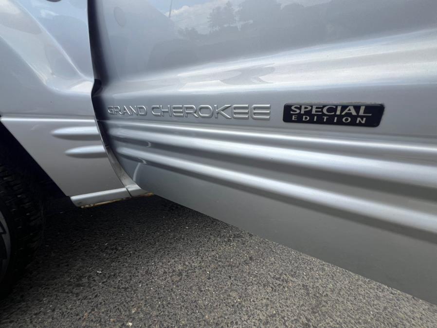 used 2004 Jeep Grand Cherokee car, priced at $2,988