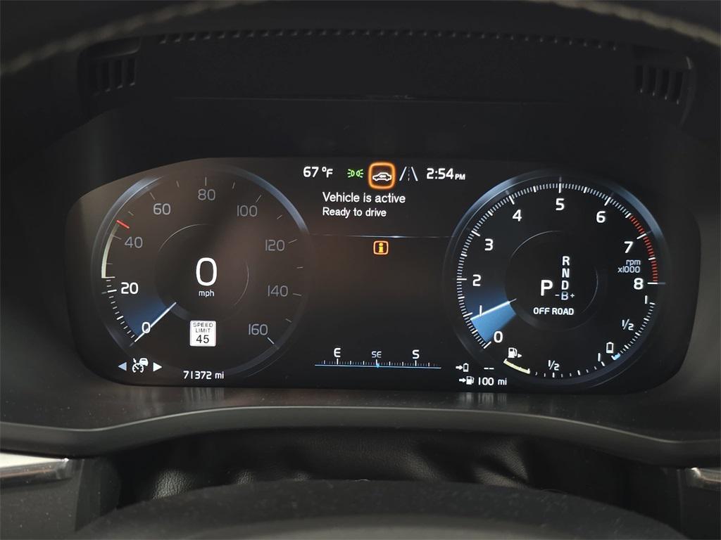 used 2021 Volvo XC60 Recharge Plug-In Hybrid car, priced at $31,995