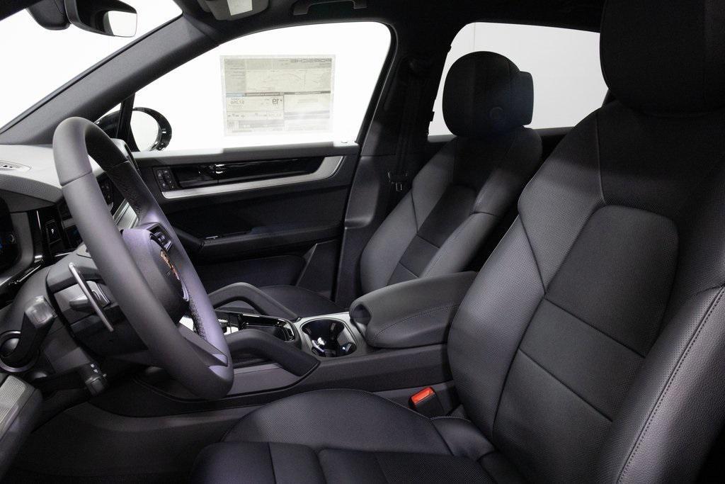 used 2025 Porsche Cayenne car, priced at $92,995