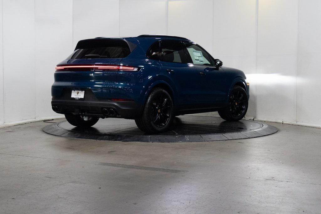 used 2025 Porsche Cayenne car, priced at $92,995