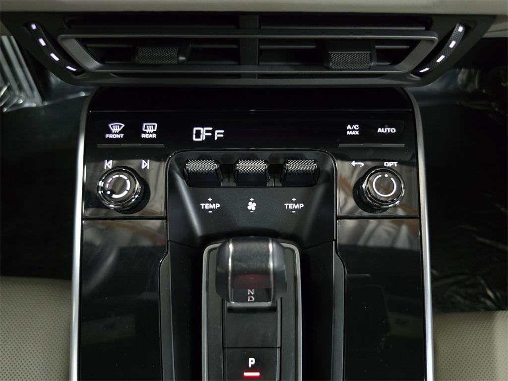 used 2022 Porsche 911 car, priced at $259,799