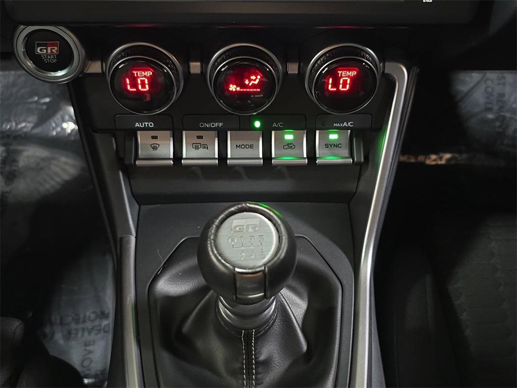 used 2023 Toyota GR86 car, priced at $28,995