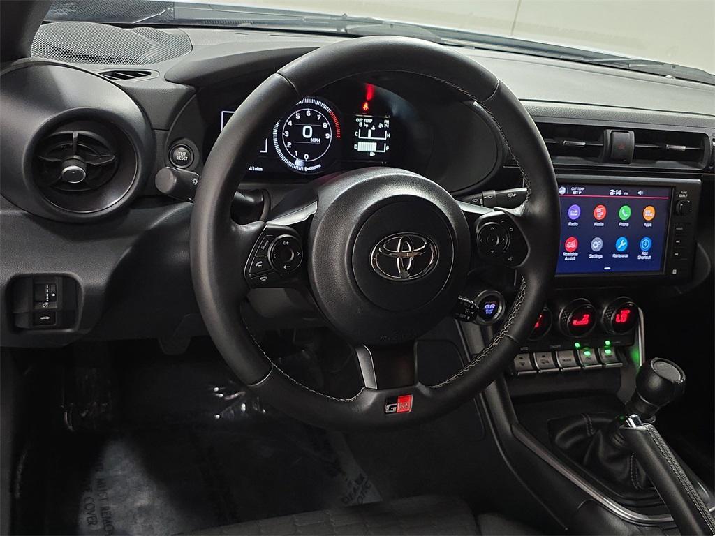 used 2023 Toyota GR86 car, priced at $28,995