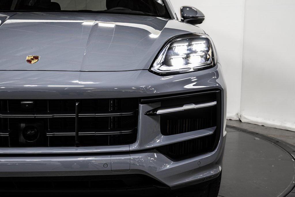 used 2025 Porsche Cayenne car, priced at $92,995