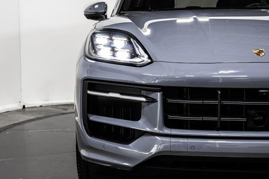 used 2025 Porsche Cayenne car, priced at $92,995