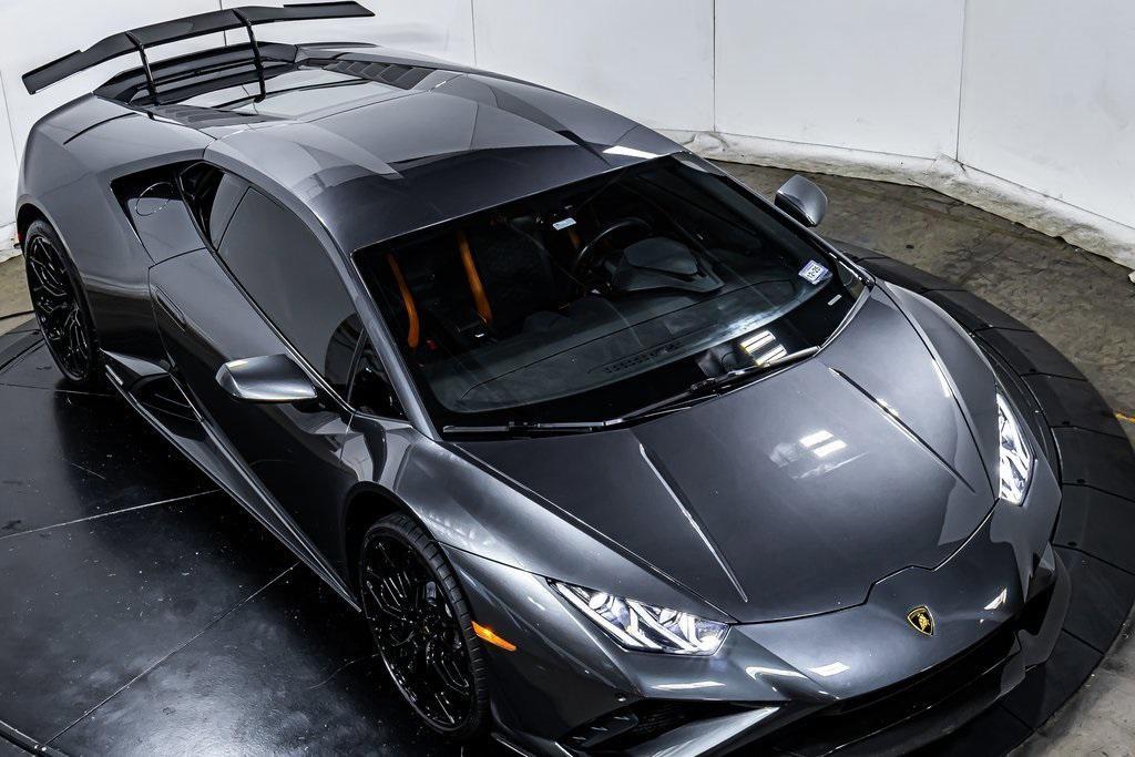 used 2022 Lamborghini Huracan EVO car, priced at $247,770