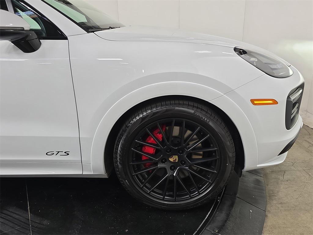 used 2021 Porsche Cayenne car, priced at $72,995