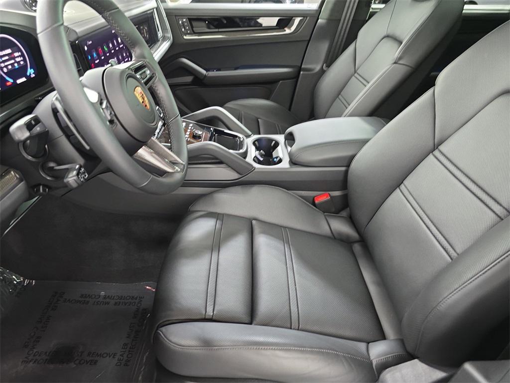 used 2025 Porsche Cayenne car, priced at $159,995
