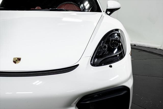 used 2022 Porsche 718 Spyder car, priced at $132,995