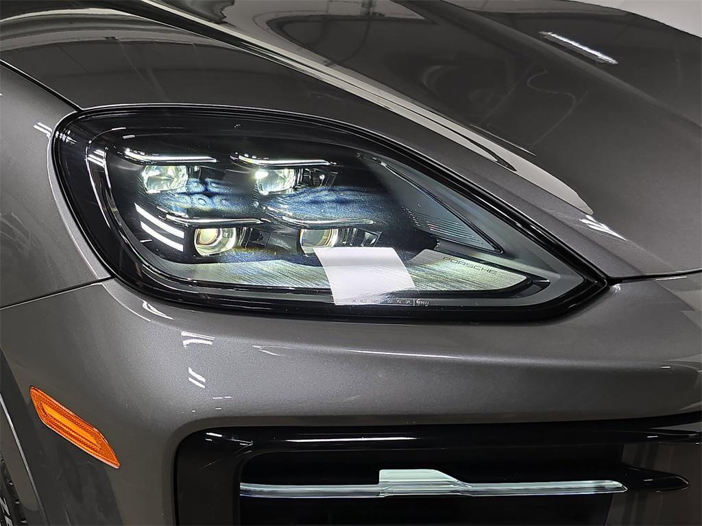 used 2025 Porsche Cayenne car, priced at $95,995