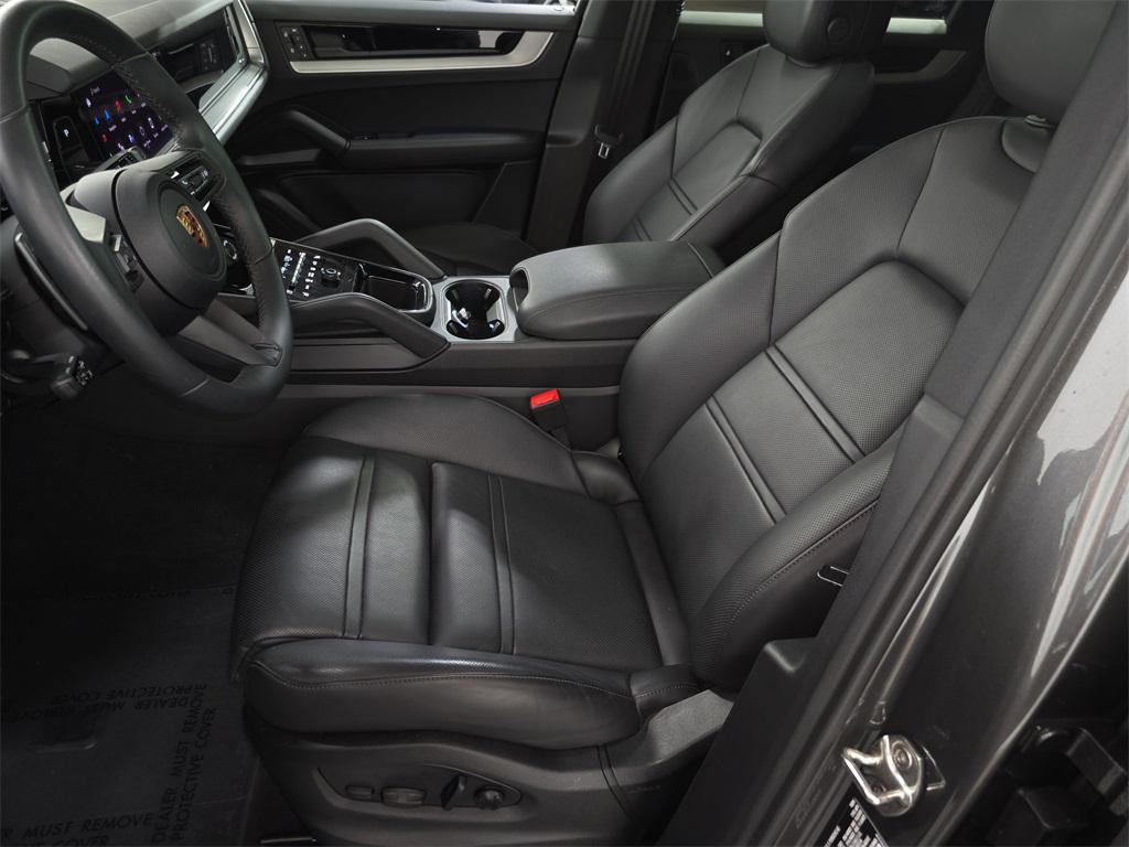 used 2025 Porsche Cayenne car, priced at $95,995