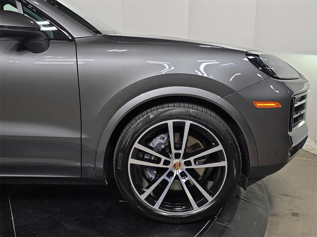 used 2025 Porsche Cayenne car, priced at $95,995