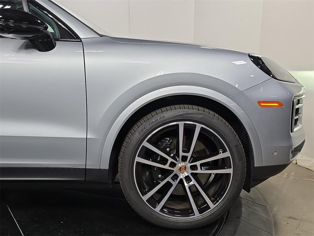 used 2025 Porsche Cayenne car, priced at $92,995