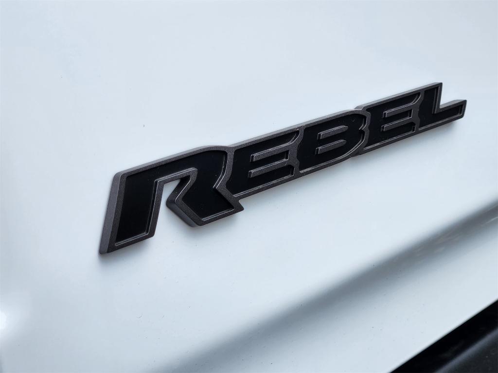 new 2025 Ram 1500 car, priced at $59,314