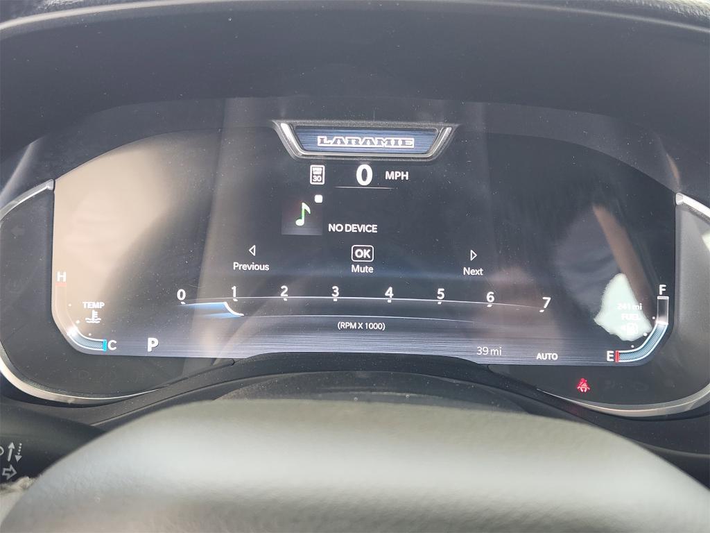 new 2025 Ram 1500 car, priced at $59,677