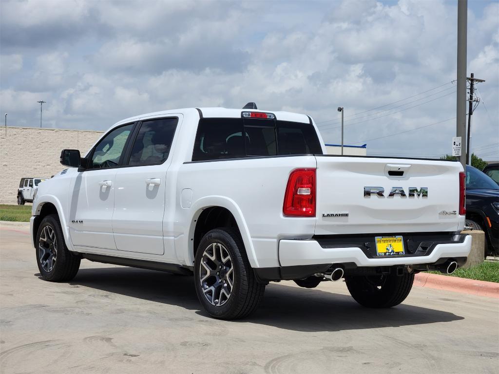 new 2025 Ram 1500 car, priced at $59,677