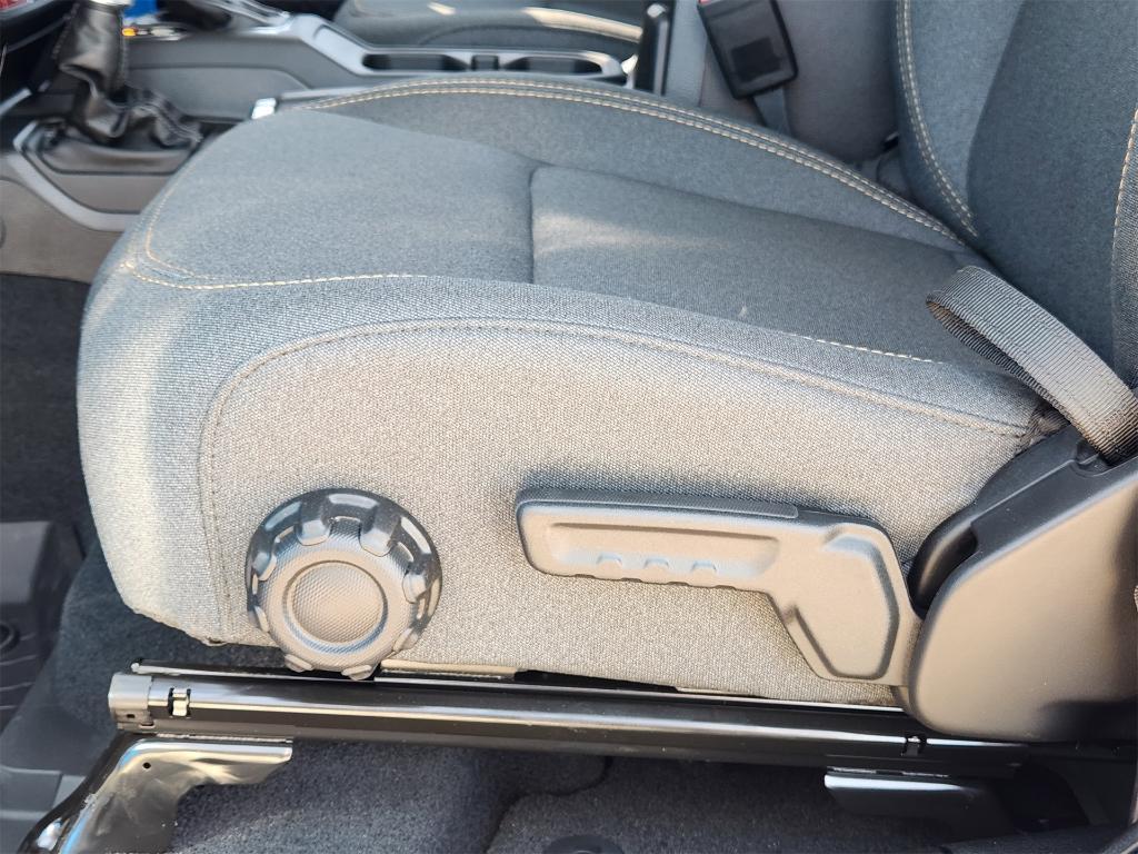new 2025 Jeep Wrangler car, priced at $54,306