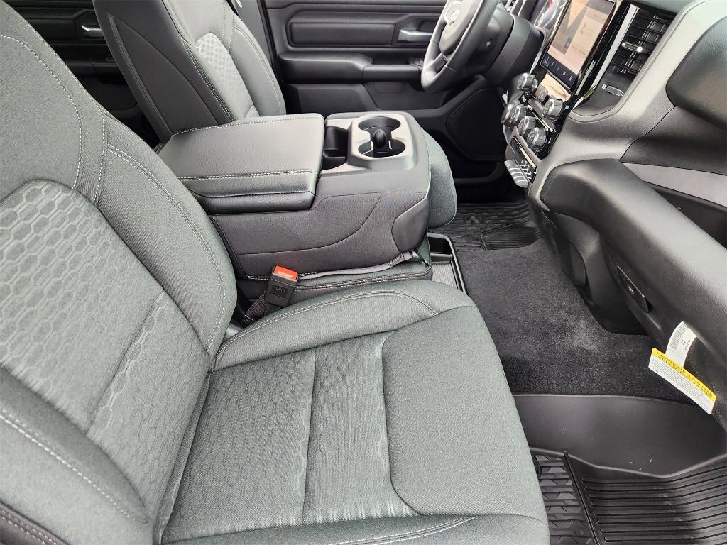 new 2025 Ram 1500 car, priced at $41,760