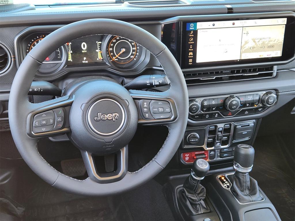 new 2025 Jeep Gladiator car, priced at $48,166