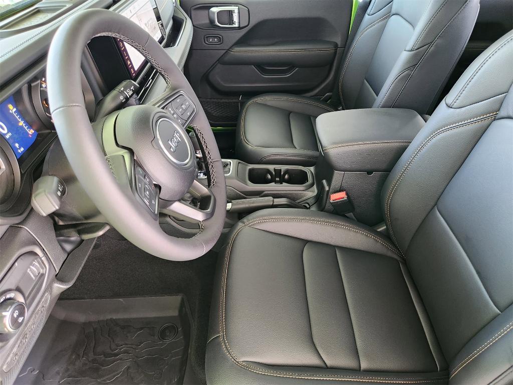 new 2025 Jeep Gladiator car, priced at $43,103