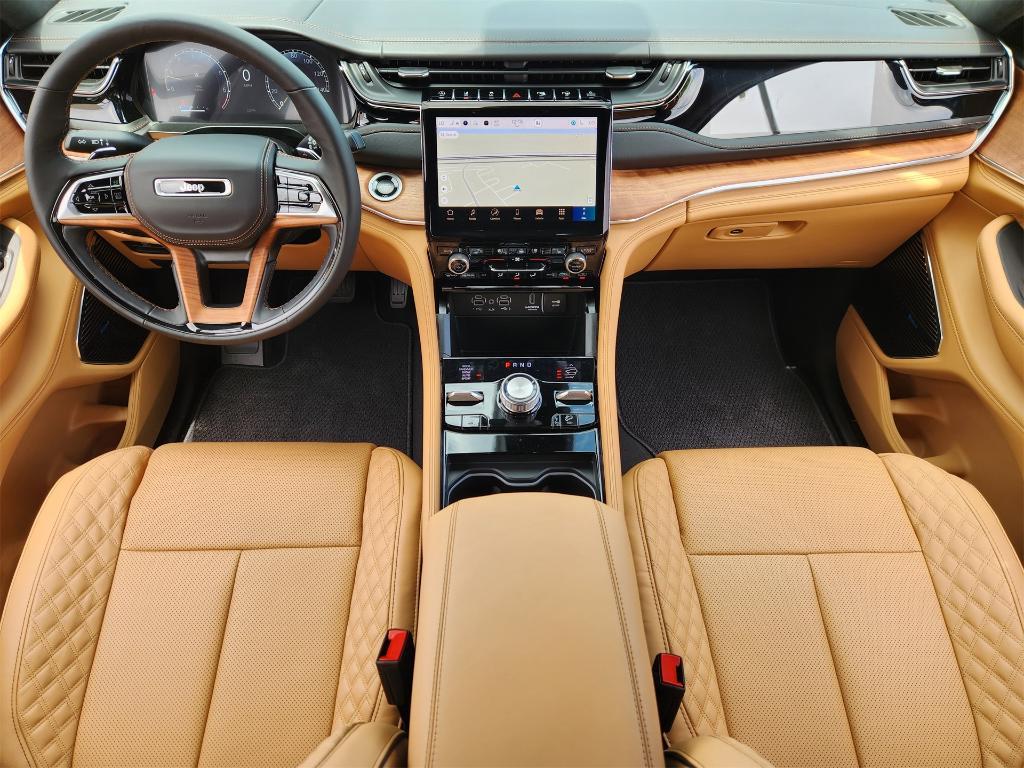 new 2025 Jeep Grand Cherokee L car, priced at $59,179