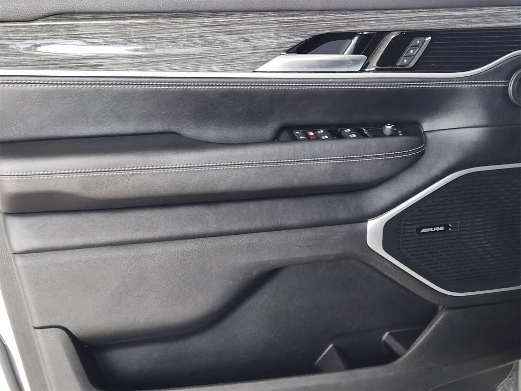 used 2022 Jeep Wagoneer car, priced at $42,997