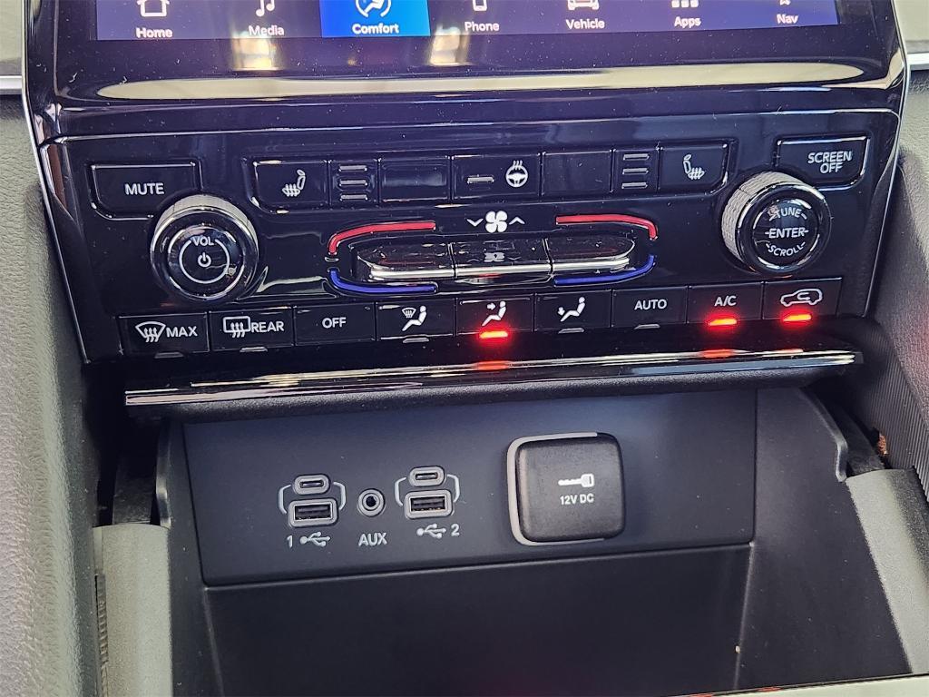 new 2025 Jeep Grand Cherokee car, priced at $44,530