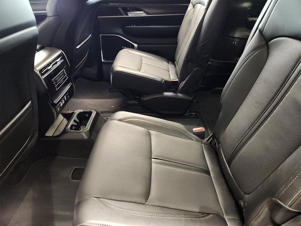 new 2024 Jeep Wagoneer L car, priced at $78,407