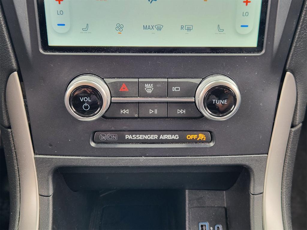 used 2022 Ford Edge car, priced at $23,839