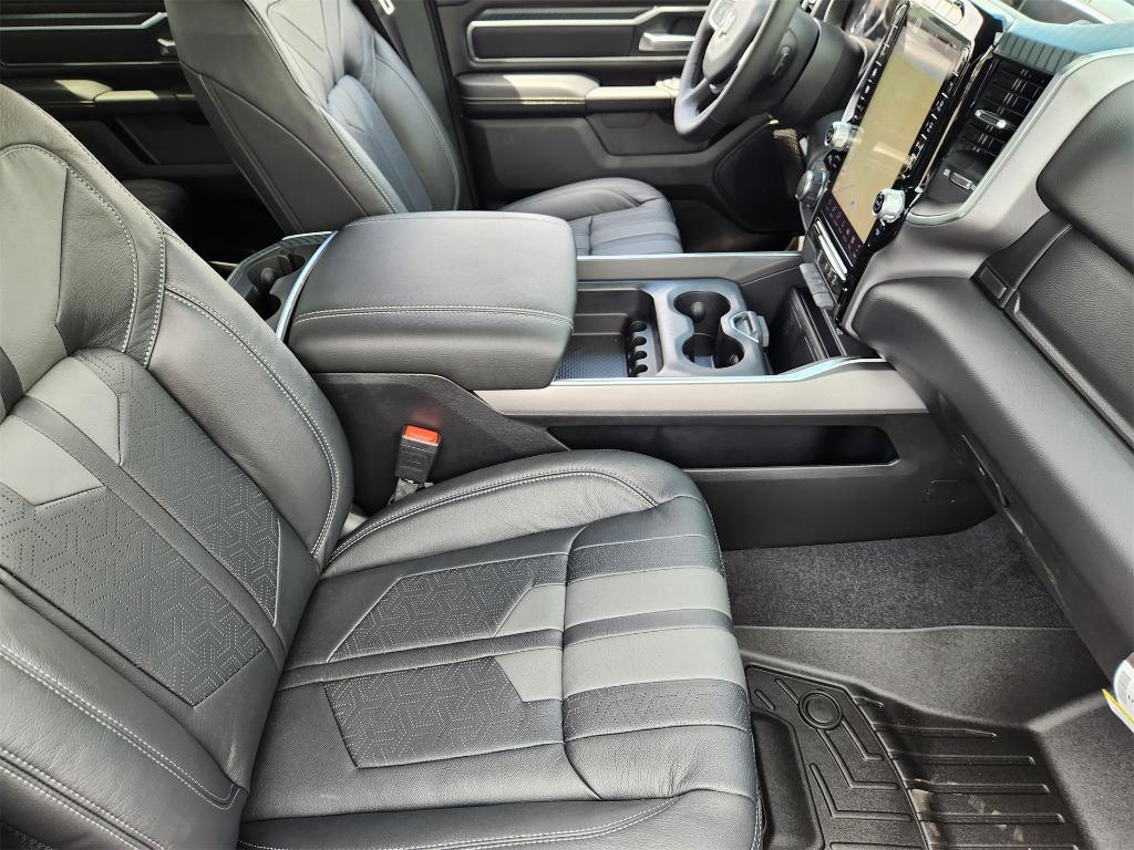 new 2025 Ram 1500 car, priced at $70,177