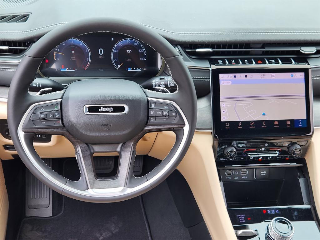 new 2025 Jeep Grand Cherokee car, priced at $44,026