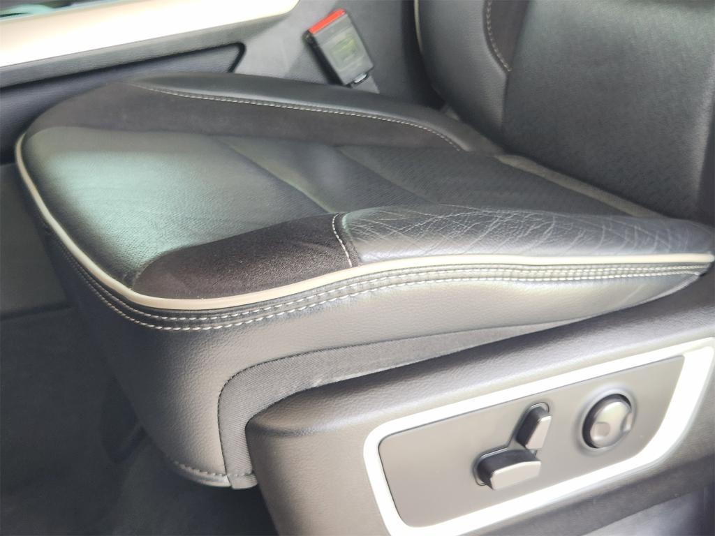 used 2022 Ram 1500 car, priced at $35,497