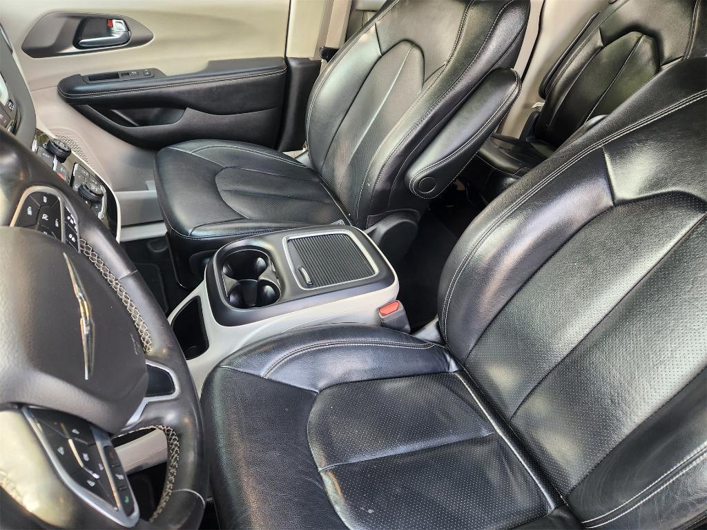 used 2022 Chrysler Pacifica car, priced at $19,696