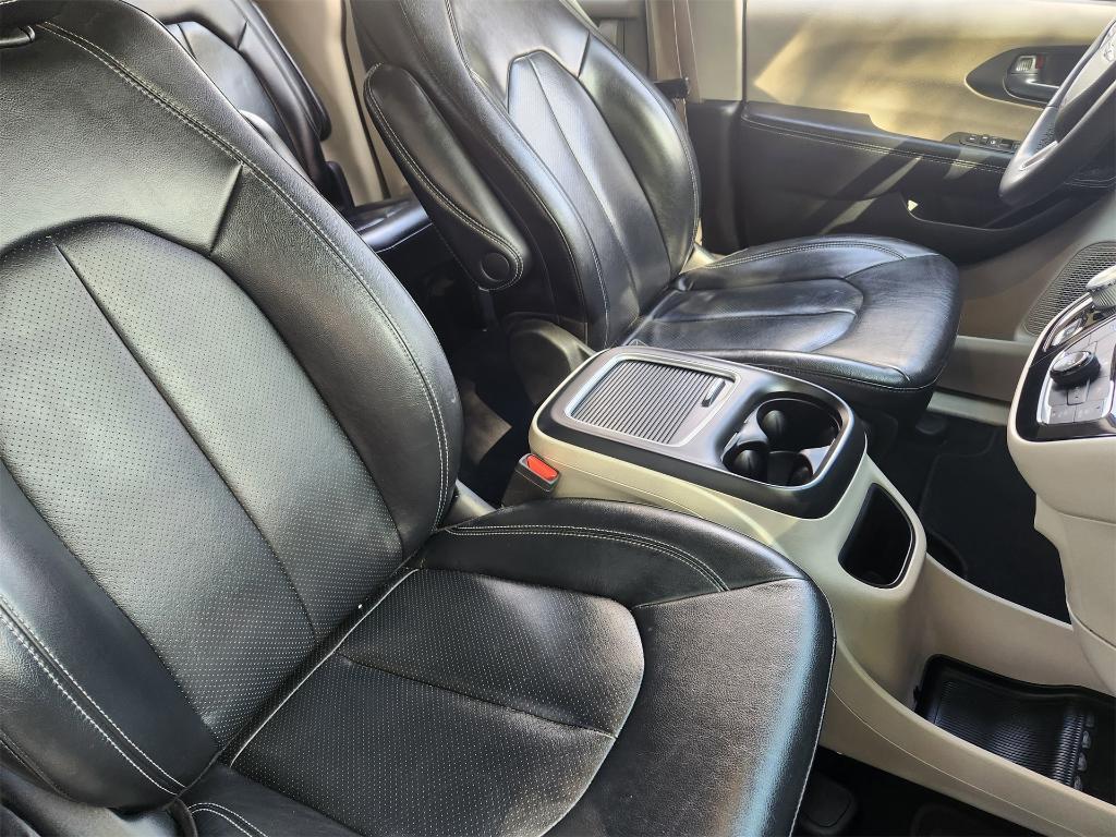 used 2022 Chrysler Pacifica car, priced at $19,696