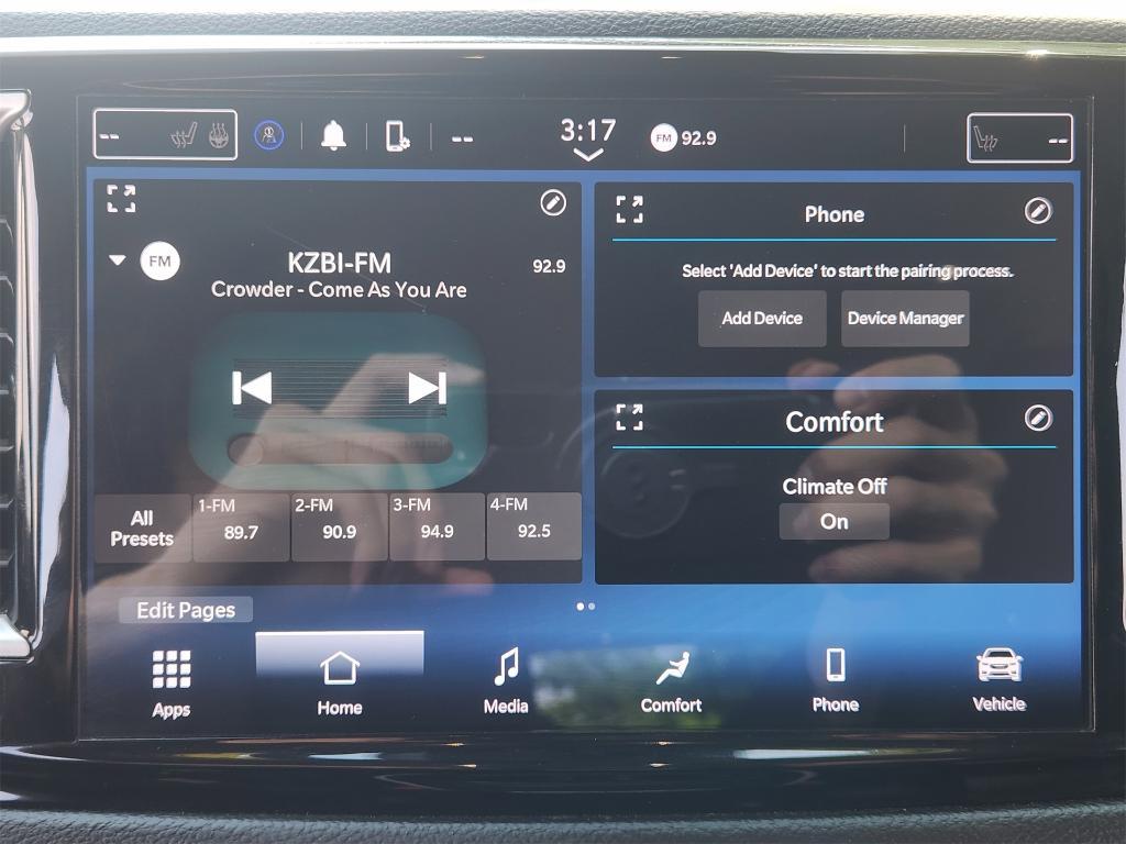 used 2022 Chrysler Pacifica car, priced at $17,988