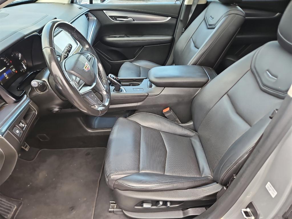 used 2019 Cadillac XT5 car, priced at $23,352