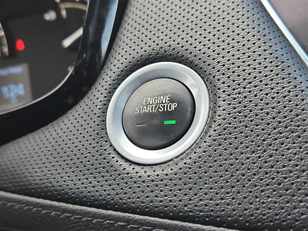 used 2019 Cadillac XT5 car, priced at $23,352