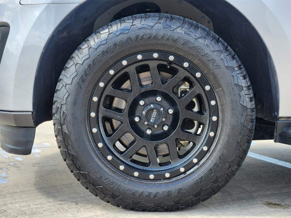 used 2019 Ford Expedition car, priced at $26,878