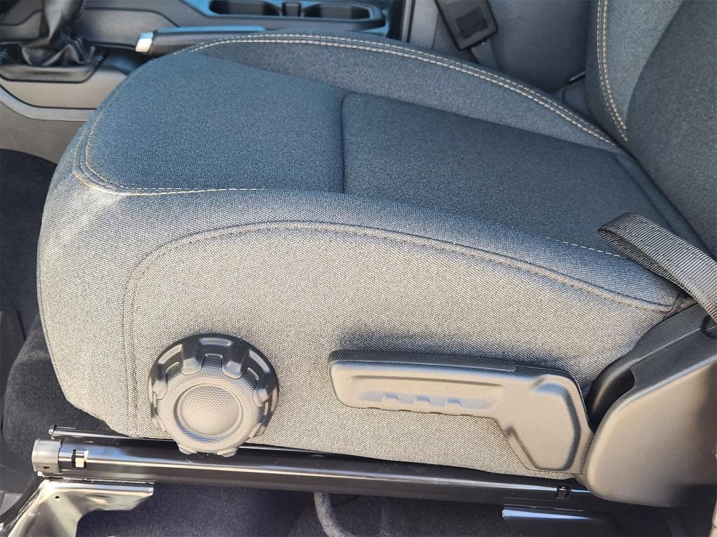 new 2025 Jeep Wrangler car, priced at $44,019