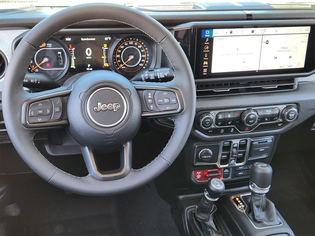 new 2025 Jeep Wrangler car, priced at $51,515