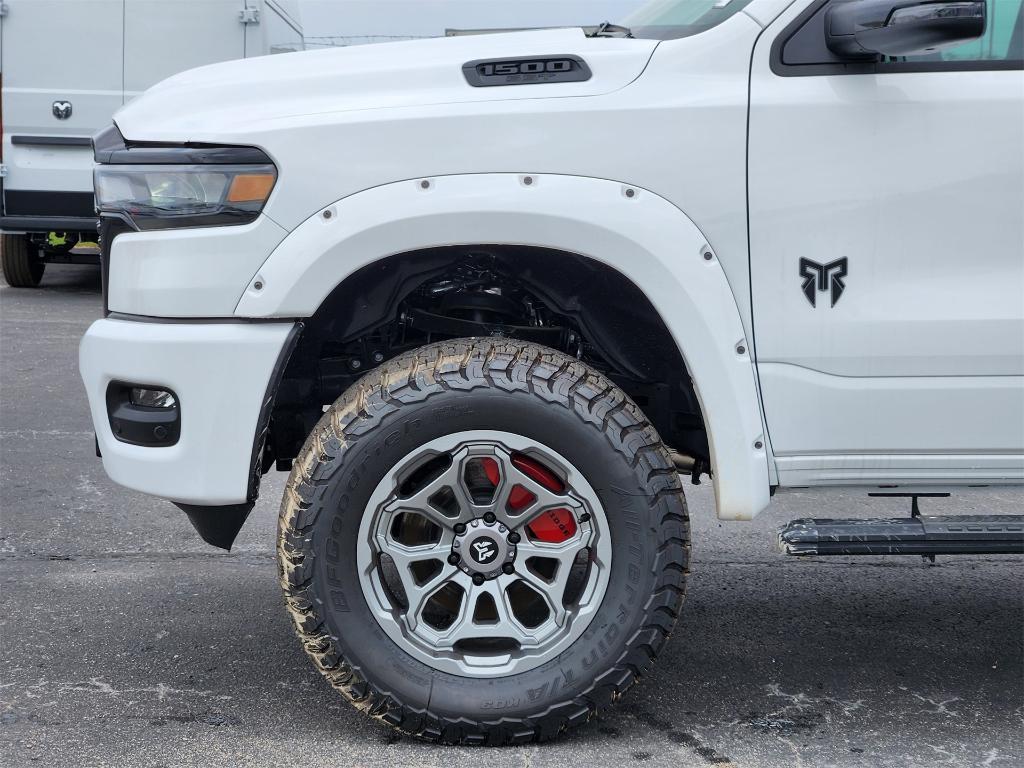 new 2025 Ram 1500 car, priced at $69,568